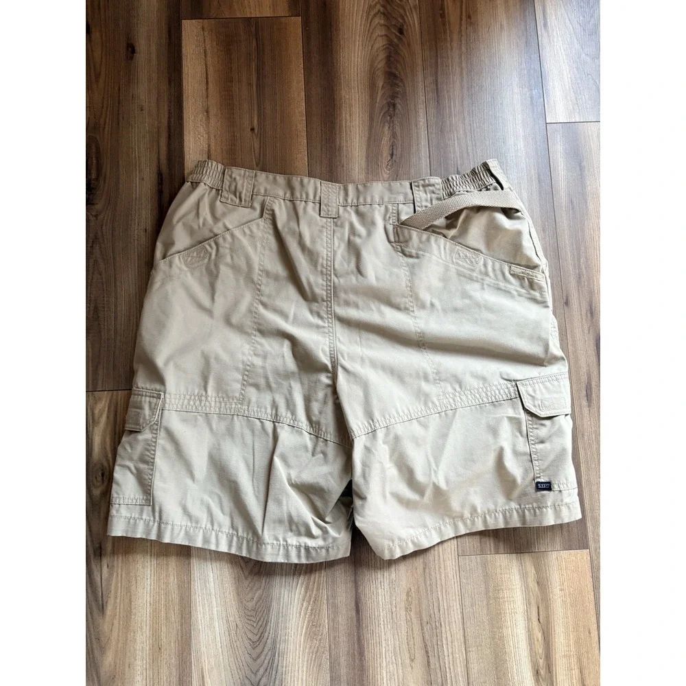 5.11 Tactical Series Shorts Mens 42 Khaki Cargo Cotton Blend Pockets Outdoors‎